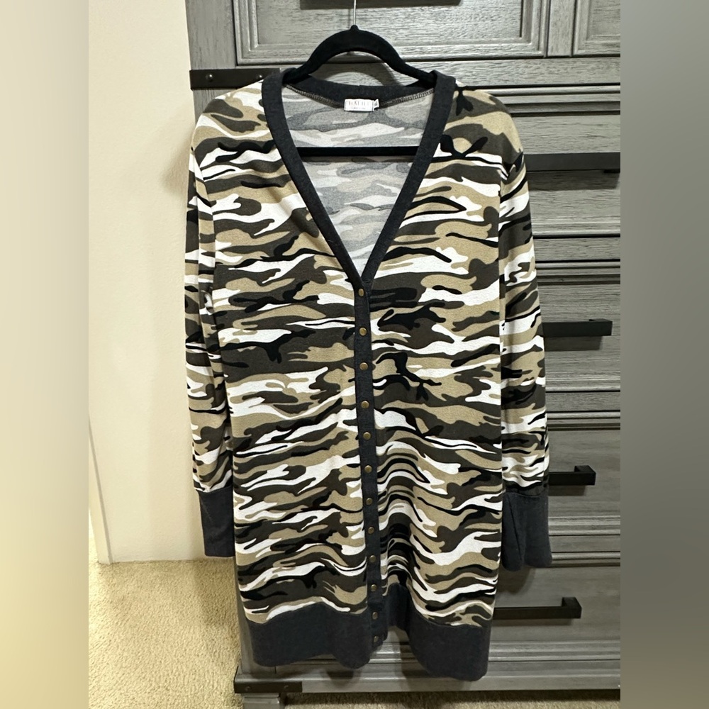 🎉FINAL PRICE🎉Halife Camouflage Cardigan Sweater - Black, Brown, Tan